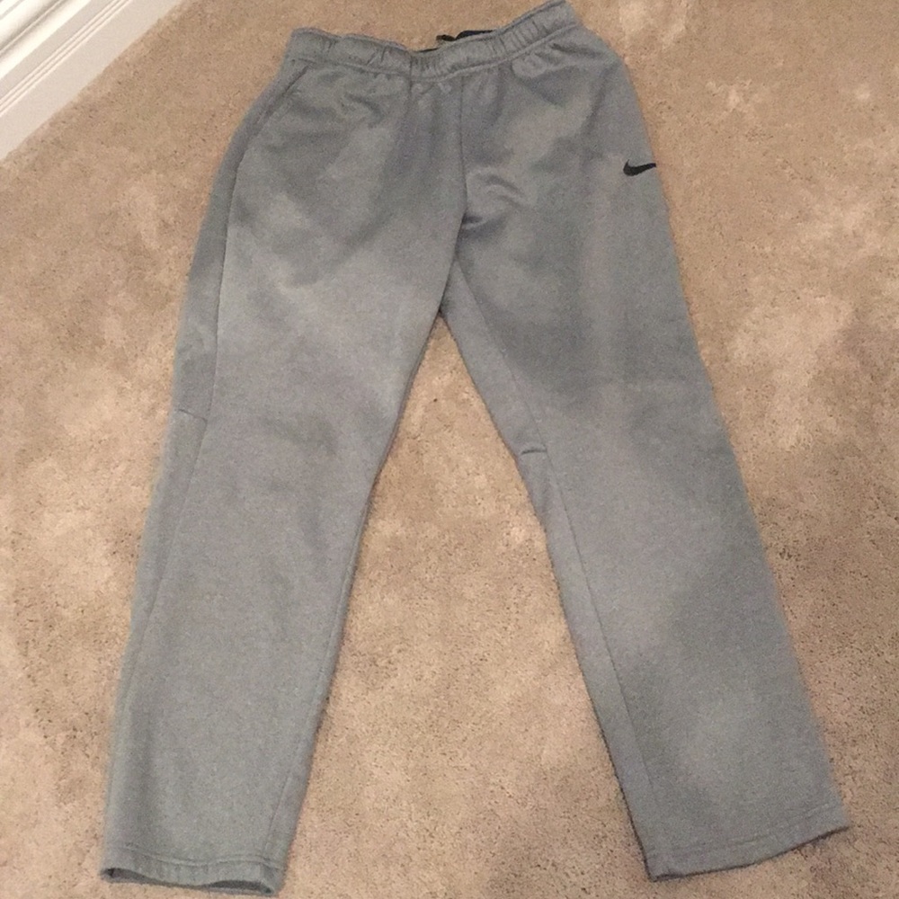 Men’s Nike sweat pants